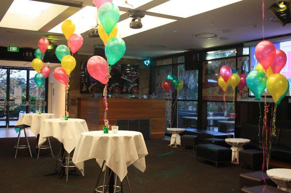 Nightcap At The Ranch Hotel Macquarie Park Luaran gambar